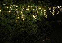 Vánoční světelný déšť 400 LED teple bílá - 7,8 m