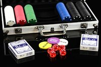 Poker set 300 ks žetonů s příslušenstvím